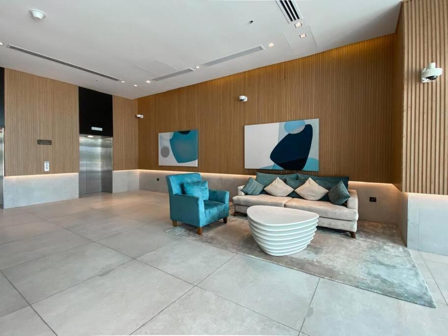 1 Bedroom 65M2, Infinity Pool, West Beach, Noise Insulation Dubai Exteriör bild