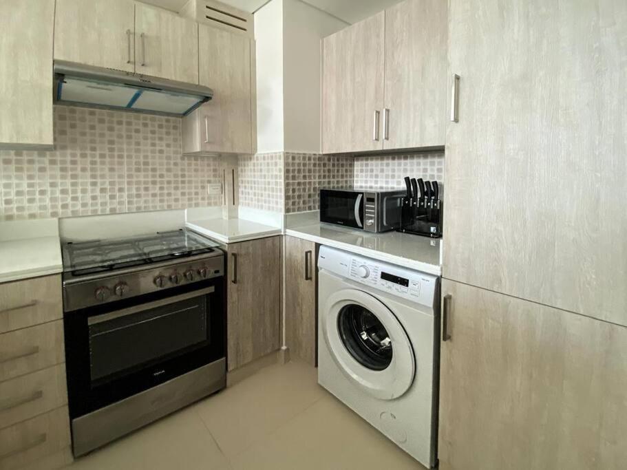 1 Bedroom 65M2, Infinity Pool, West Beach, Noise Insulation Dubai Exteriör bild